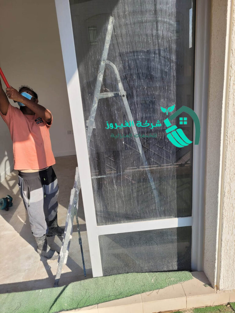 تنظيف واجهات